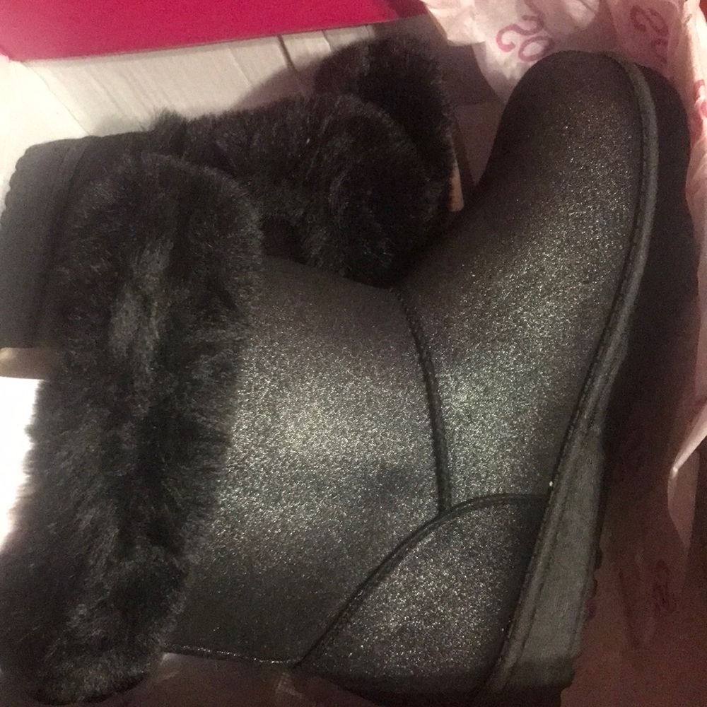 Ladies fashion boot